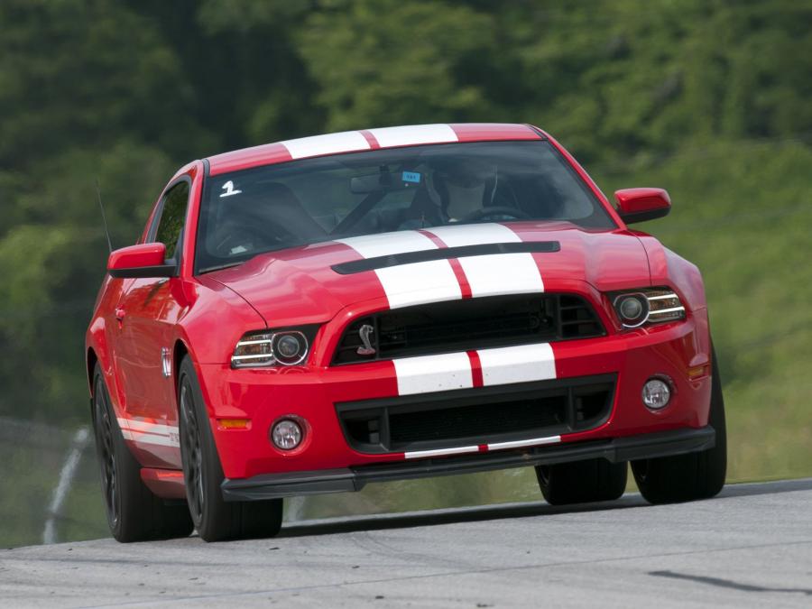  Shelby GT500 SVT 2012 года  (фото 6 из 31)